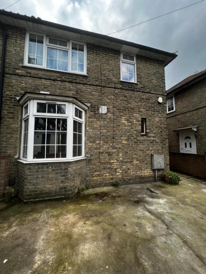 Good Priced Double Rooms In Sherperds Bush Londyn Zewnętrze zdjęcie